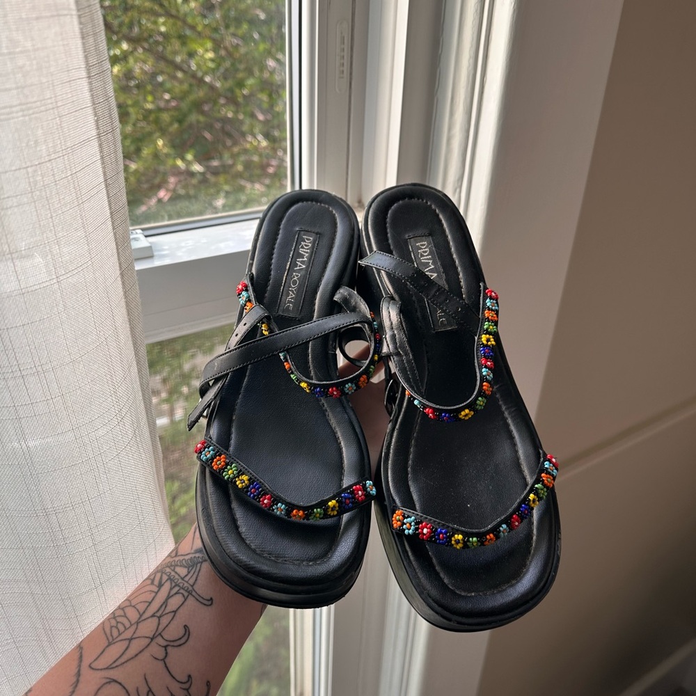 VTG Y2K Beaded Wedges